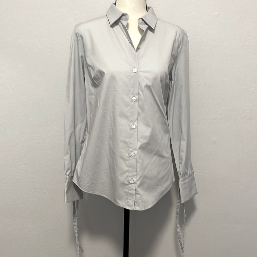 New with Tags! Banana Republic button down - light grey, Size 4